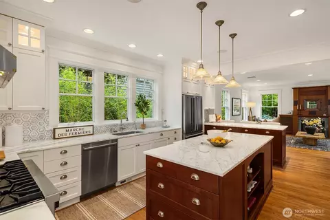 Kitchen - 1508 37th Ave E, Seattle, WA 98112 photo 3 of 4