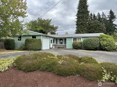 18629 64th Ave W, Lynnwood, WA 98037