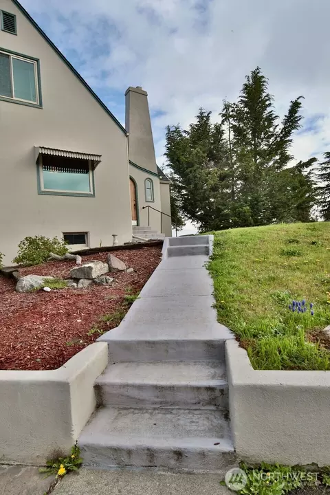 Other - 1430 W Hendrickson Rd, Sequim, WA 98382 photo 1 of 9