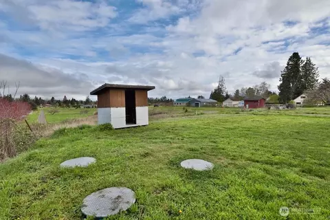 Exterior - 1430 W Hendrickson Rd, Sequim, WA 98382 photo 7 of 8