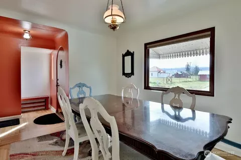 Dining - 1430 W Hendrickson Rd, Sequim, WA 98382 photo 1 of 2