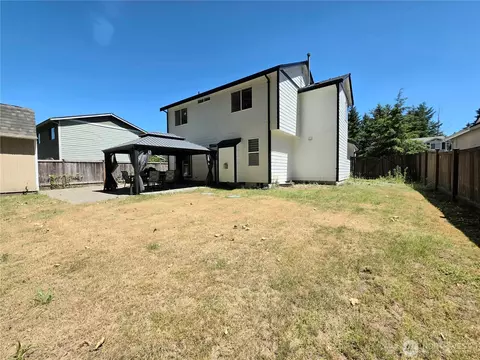 Exterior - 20702 190th Ave E, Orting, WA 98360 photo 4 of 10