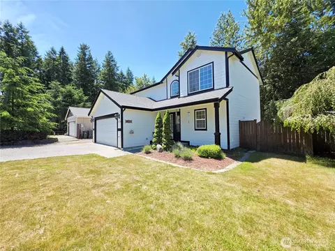 Exterior - 20702 190th Ave E, Orting, WA 98360 photo 3 of 10