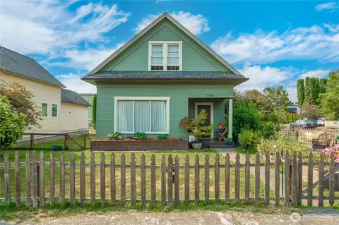 246 4th Ave NW, Puyallup, WA 98371