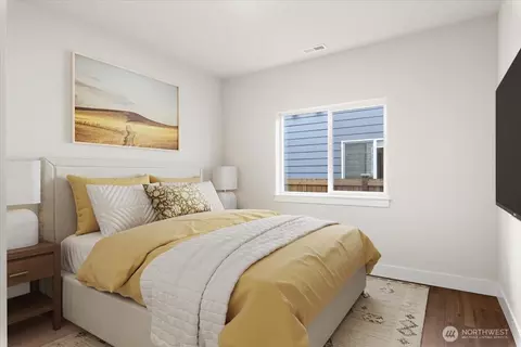 Bedroom - 17919 Sunset Rd, Bothell, WA 98012 photo 1 of 8