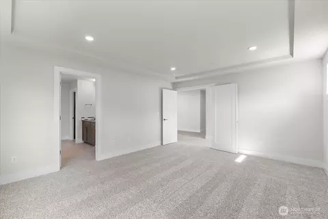 Bedroom - 17919 Sunset Rd, Bothell, WA 98012 photo 5 of 8