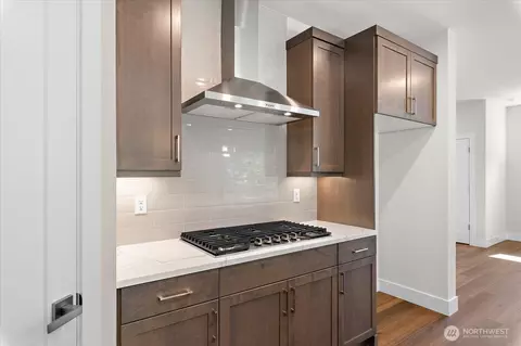 Kitchen - 17919 Sunset Rd, Bothell, WA 98012 photo 2 of 2