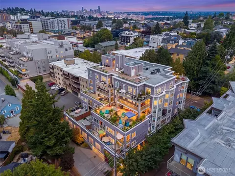 4847 California Ave SW #605, Seattle, WA 98116
