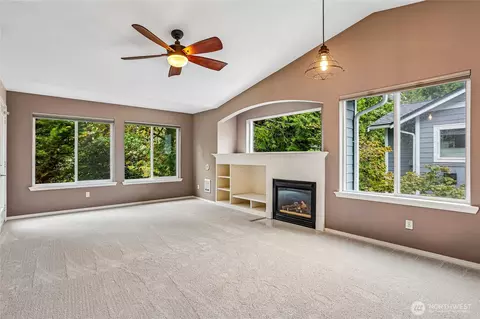 Living - 2201 192nd St SE #R205, Bothell, WA 98012 photo 2 of 6