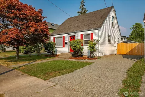 2308 Cherry St, Bellingham, WA 98225