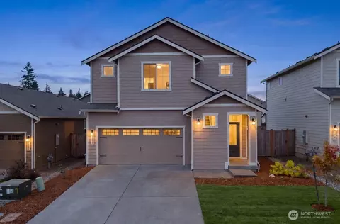 4435 Bay Vista Blvd, Bremerton, WA 98312