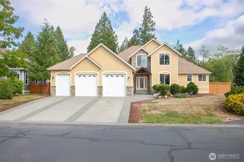 8676 Ashbury Ct, Blaine, WA 98230