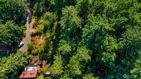 2963 Dogwood Ter, Lummi Island, WA 98262