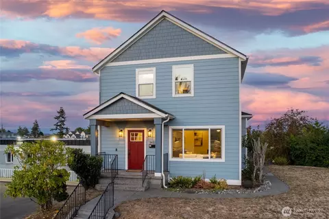 Exterior - 3413 Colby Ave, Everett, WA 98201 photo 2 of 11
