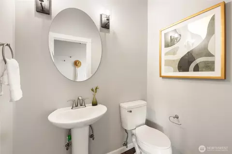 Bath - 3413 Colby Ave, Everett, WA 98201 photo 1 of 3