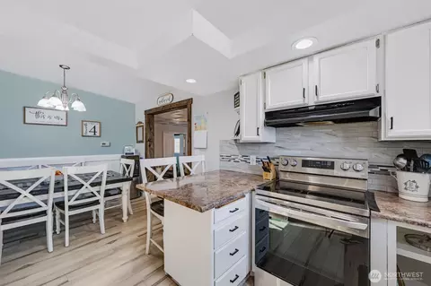 Kitchen - 301 E 8th St, Warden, WA 98857 photo 4 of 4