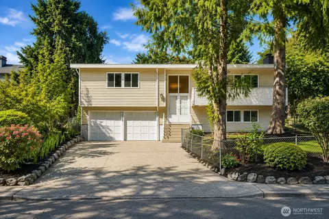 30209 21st Ave S, Federal Way, WA 98003