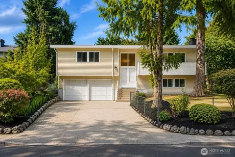30209 21st Ave S, Federal Way, WA 98003
