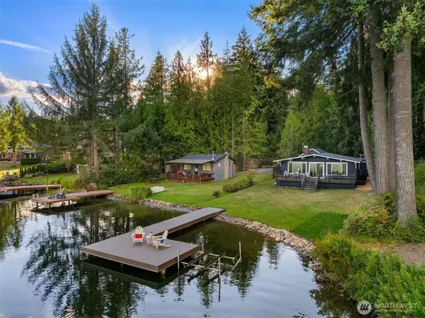 3 SW Lake Roesiger Rd, Snohomish, WA 98290