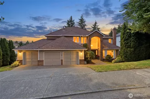 6531 154th Pl SE, Bellevue, WA 98006
