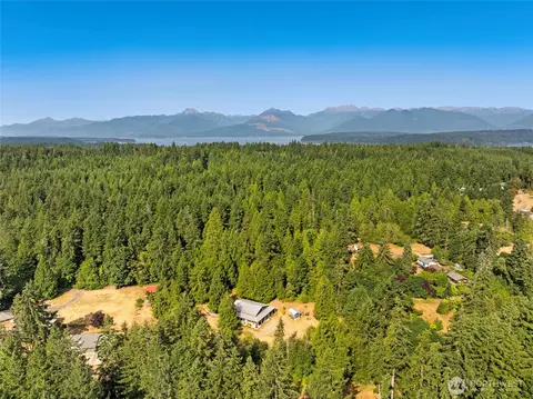 5728 NW Littlewood Ln, Silverdale, WA 98383
