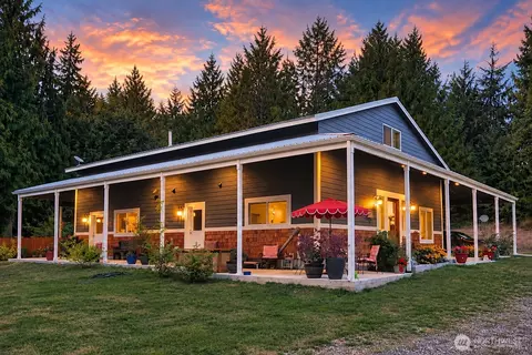 5728 NW Littlewood Ln, Silverdale, WA 98383