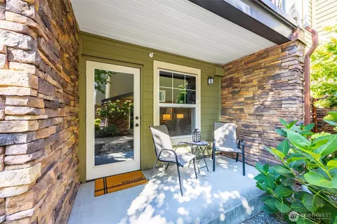 680 32nd St #C111, Bellingham, WA 98225
