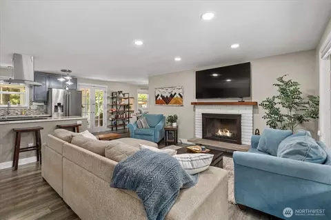 2923 193rd Pl SE, Bothell, WA 98012