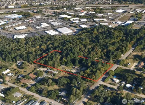 5240 W Werner Rd, Bremerton, WA 98312