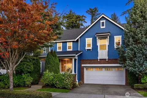 957 Pine Crest Cir NE, Issaquah, WA 98029