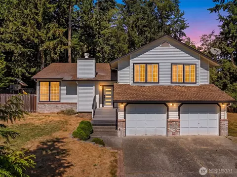 36503 2nd Ave SW, Federal Way, WA 98023