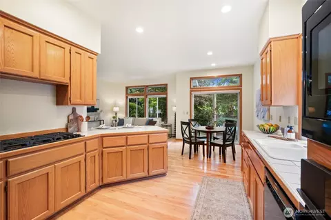 Kitchen - 3004 162nd Pl SE, Mill Creek, WA 98012 photo 2 of 3