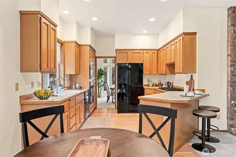 Kitchen - 3004 162nd Pl SE, Mill Creek, WA 98012 photo 3 of 3