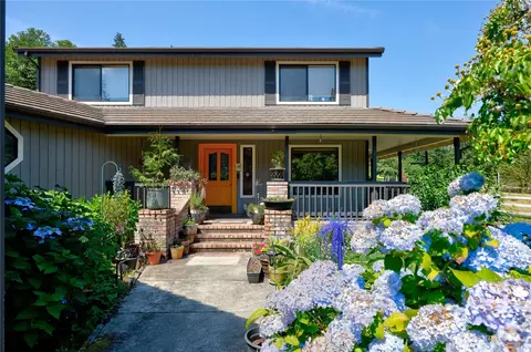 1305 NW Mountain View Rd, Silverdale, WA 98383