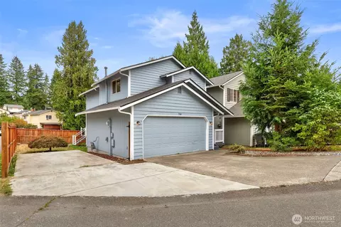 7548 Carnival Pl NW, Bremerton, WA 98311