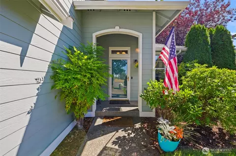 Entry Way - 505 Alexander Ct NW, Orting, WA 98360 photo 1 of 4