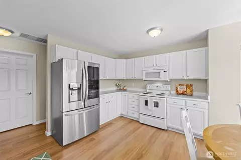 Kitchen - 505 Alexander Ct NW, Orting, WA 98360 photo 1 of 3
