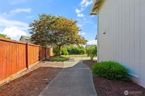 Exterior - 505 Alexander Ct NW, Orting, WA 98360 photo 10 of 10