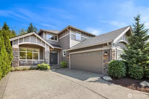 6724 Crest View Ave SE, Snoqualmie, WA 98065