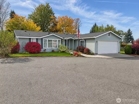 2 Crystal Pl, Omak, WA 98841