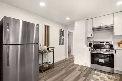 Kitchen - 935 N 92nd St, Seattle, WA 98103 photo 4 of 4