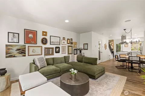Living - 300 26th Ave E #D, Seattle, WA 98112 photo 4 of 4