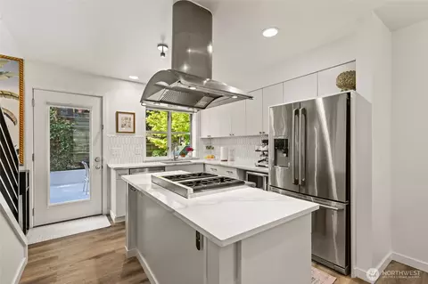 Kitchen - 300 26th Ave E #D, Seattle, WA 98112 photo 6 of 6