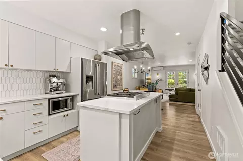 Kitchen - 300 26th Ave E #D, Seattle, WA 98112 photo 1 of 6