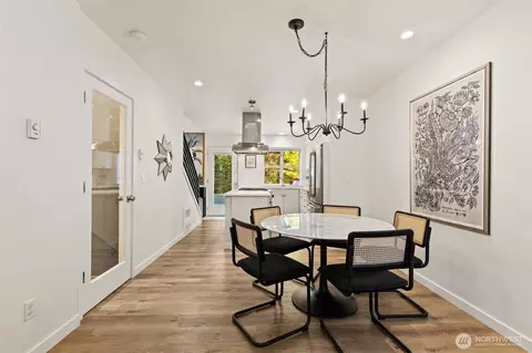 Dining - 300 26th Ave E #D, Seattle, WA 98112 photo 3 of 4