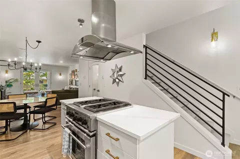Kitchen - 300 26th Ave E #D, Seattle, WA 98112 photo 5 of 6