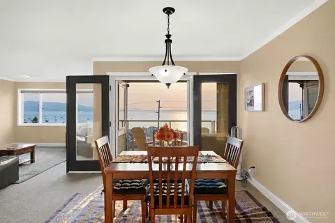 424 14th St #403, Bellingham, WA 98225