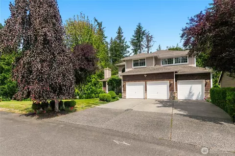 11215 29th St SE, Lake Stevens, WA 98258