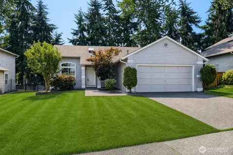 1623 SE 331st Pl, Federal Way, WA 98023