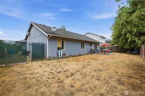 Exterior - 20217 86th Avenue Ct E, Spanaway, WA 98387 photo 3 of 5